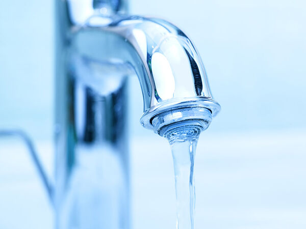 En vandhane der løber