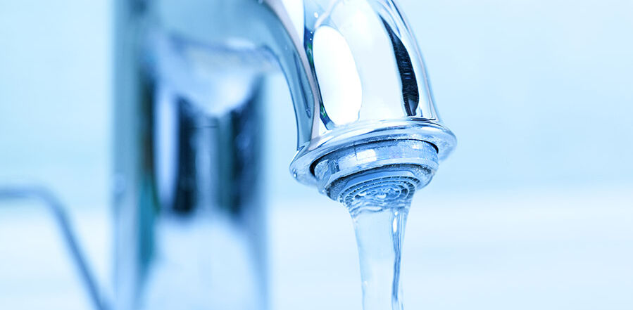 En vandhane der løber